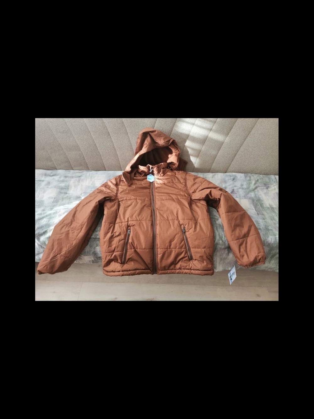 Hooded Puffer Jacket - Brown
